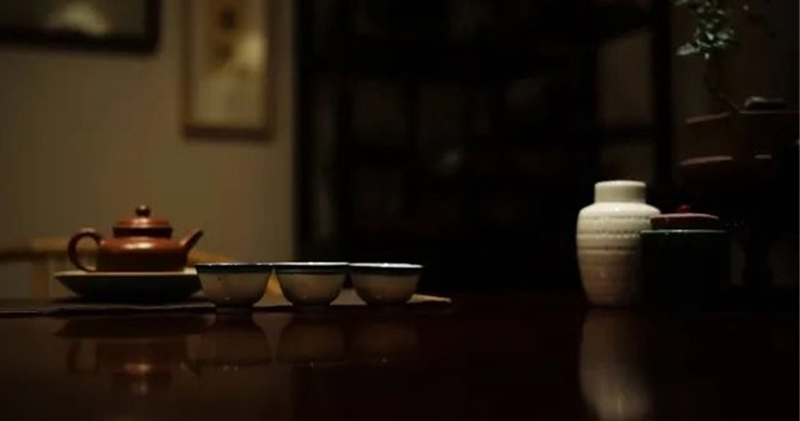 簡小葉放肆語錄｜人生除生死和茶，其余皆小事！