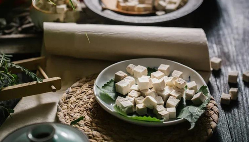 簡小葉食譜｜茯苓入膳：祛濕利眠健脾胃