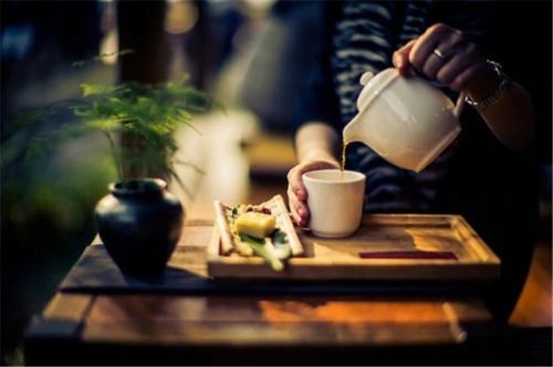 開(kāi)卷有益|《荀子》：不慕往 不閔來(lái)